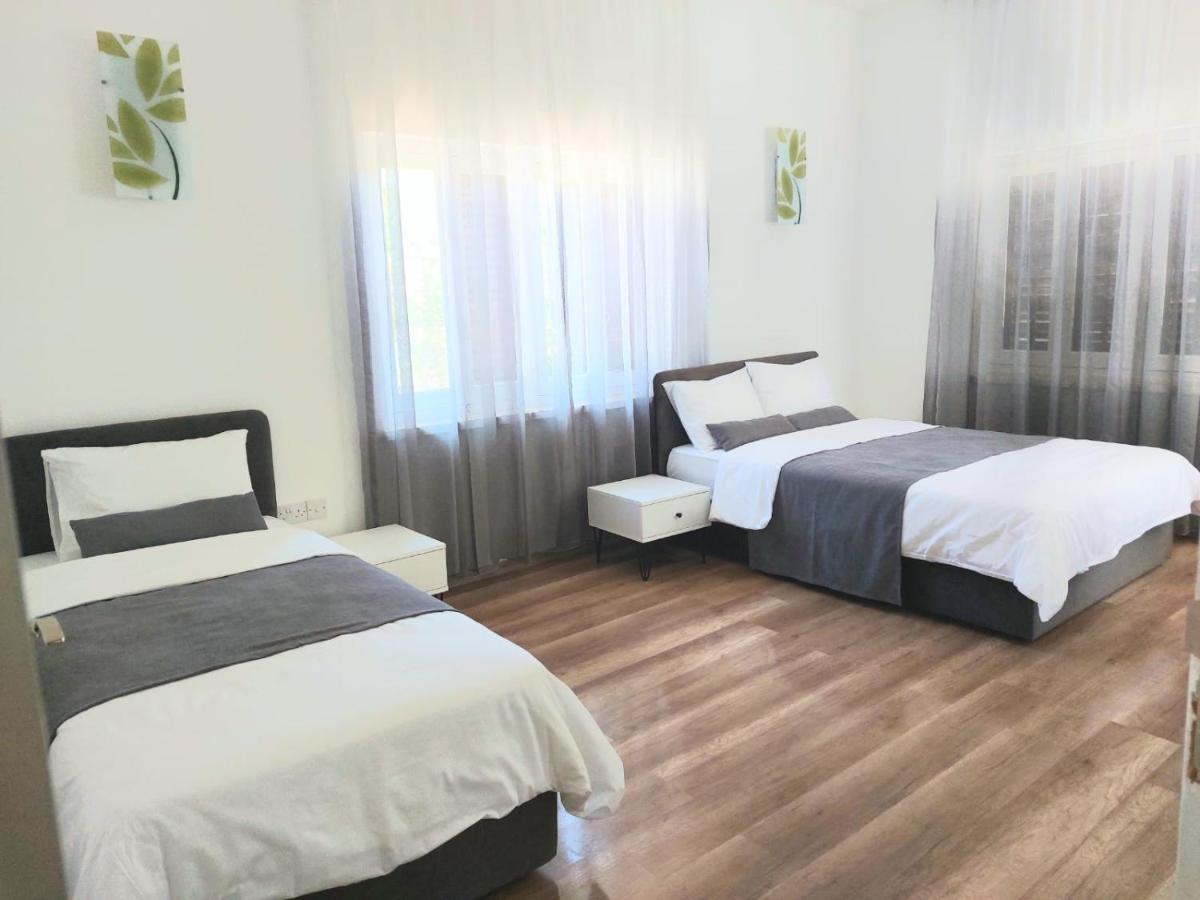 Bed and Breakfast Secret Garden 02 Famagusta  Exterior foto