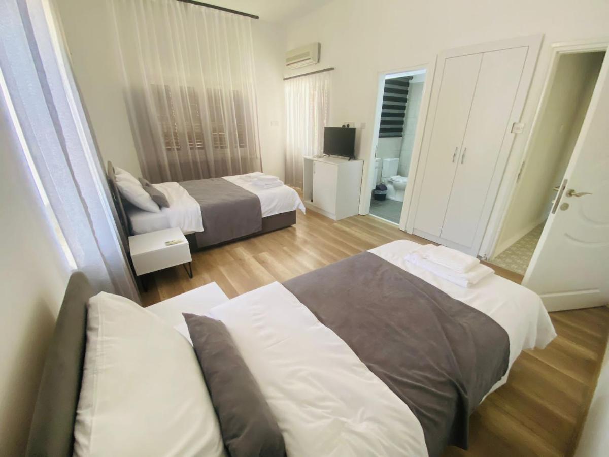 Bed and Breakfast Secret Garden 02 Famagusta  Exterior foto