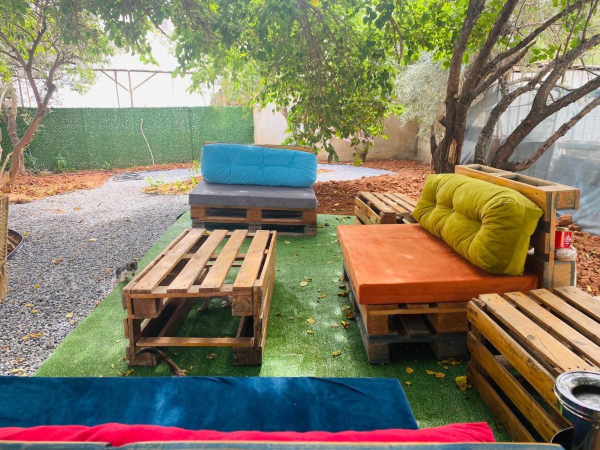 Bed and Breakfast Secret Garden 02 Famagusta  Exterior foto
